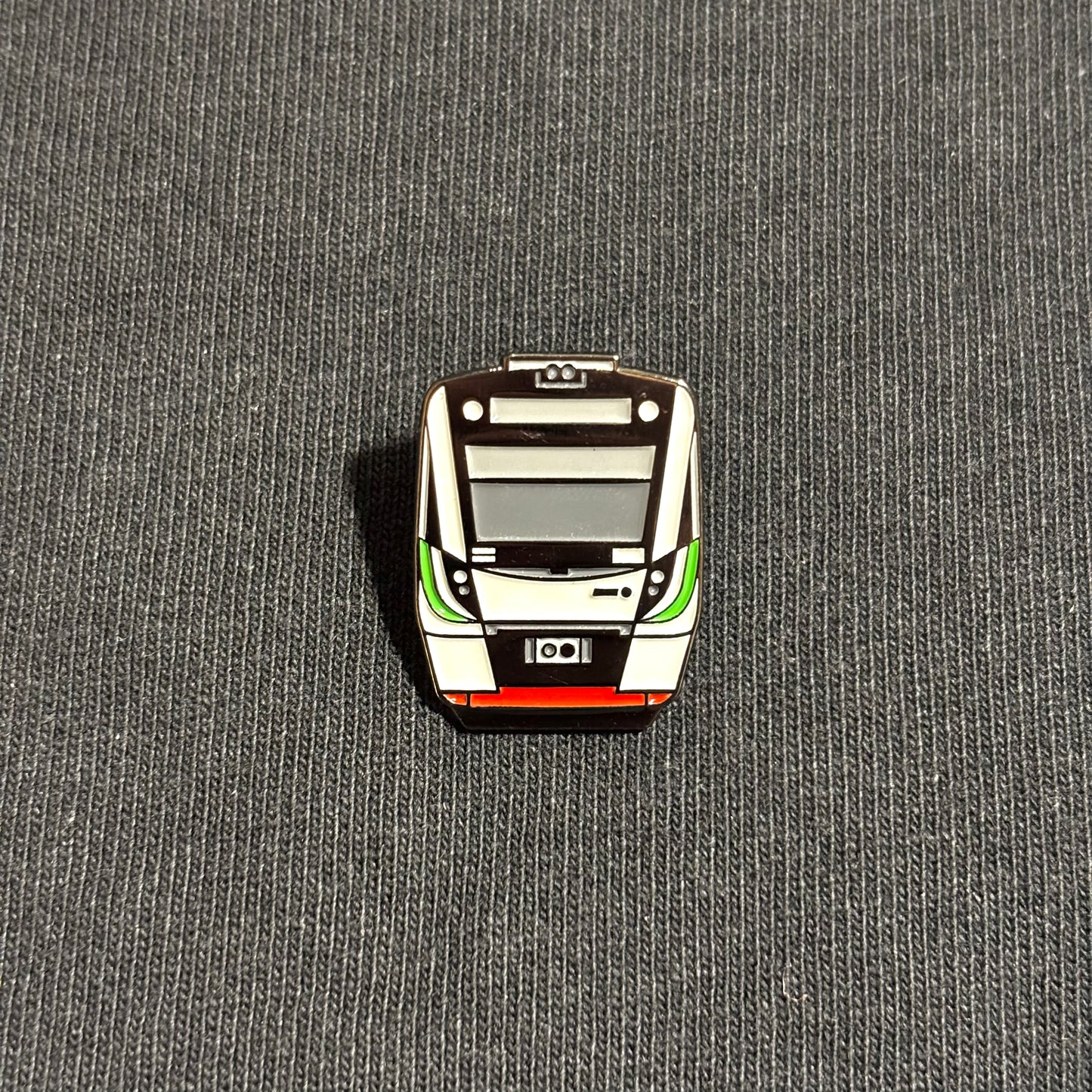 NEW!! PERTH train pin (B-series train)