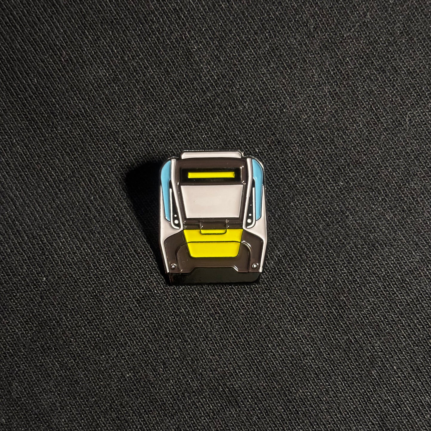 MEL train pin (HCMT)